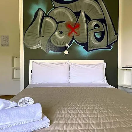 X Hotel